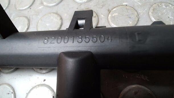 Foto: KRAFTSTOFFVERTEILER/ EINSPRITZDÜSEN eines Renault Clio 1.6 16V