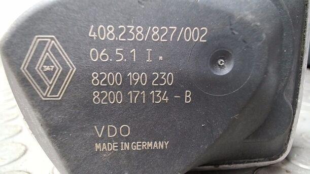 Foto: DROSSELKLAPPENSTUTZEN/ DROSSELKLAPPE eines Renault Clio 1.6 16V