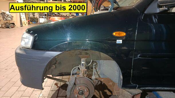 Foto: KOTFLÜGEL LINKS eines Mazda Demio 1.4