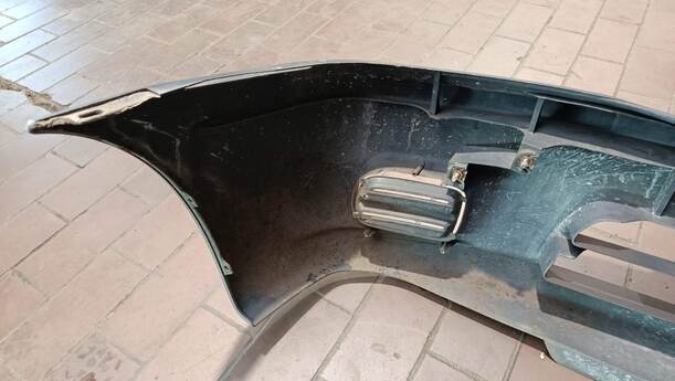 Foto: STOSSFÄNGER/ STOßSTANGE VORN ( UNLACKIERT ) eines Mazda Demio 1.4
