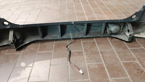 Foto: STOSSFÄNGER/ STOßSTANGE HINTEN ( UNLACKIERT ) eines Mazda Demio 1.4