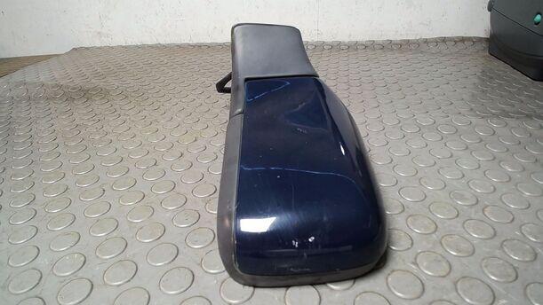 Foto: AUSSENSPIEGEL ELEKTRISCH VERSTELLBAR LINKS eines Volvo V70 2.4