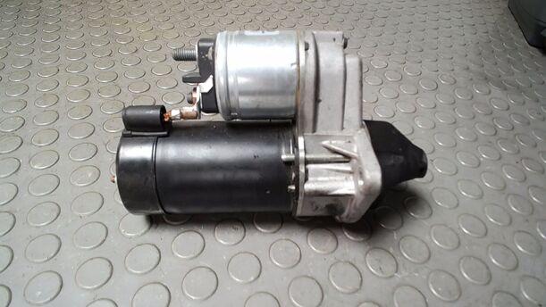 Foto: ANLASSER ( VALEO ) eines Opel Corsa 1.0 12V