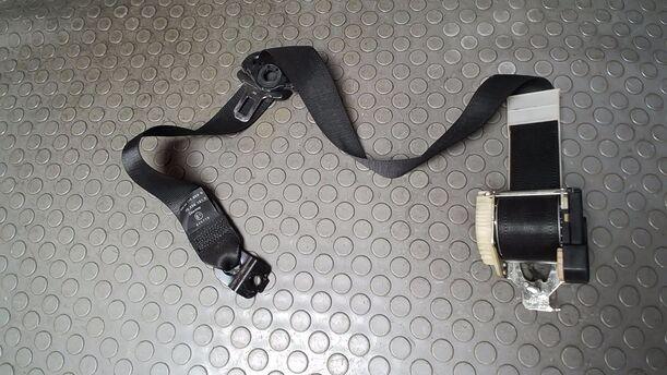 Foto: SICHERHEITSGURT VORN RECHTS ( 4/5 TÜRER ) eines Opel Corsa 1.0 12V