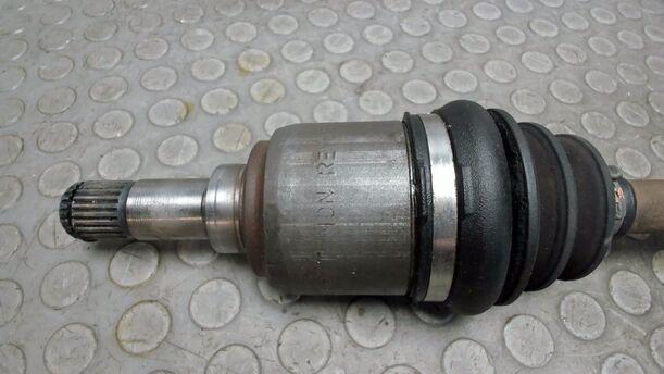 Foto: ANTRIEBSWELLE LINKS eines Fiat Panda 1.2