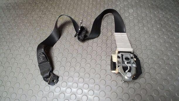 Foto: SICHERHEITSGURT VORN LINKS ( 4/5 TÜRER ) eines Opel Corsa 1.0 12V