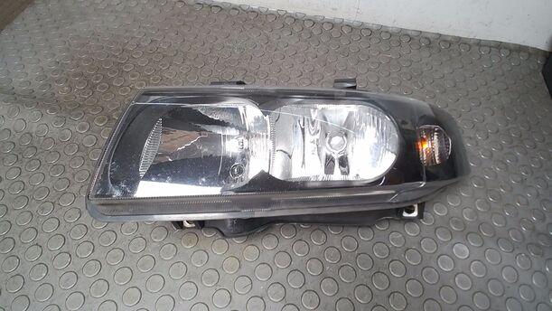 Foto: SCHEINWERFER LINKS ( VALEO ) eines Seat Toledo 1.9 TDI