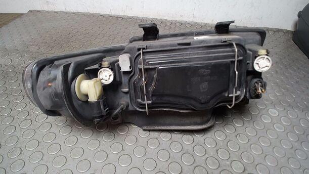 Foto: SCHEINWERFER LINKS ( VALEO ) eines Seat Toledo 1.9 TDI