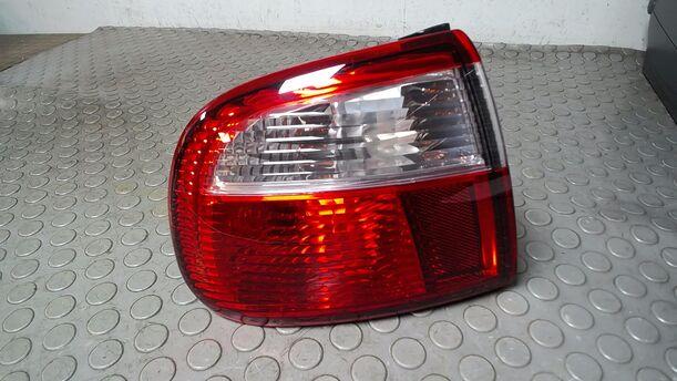 Foto: HECKLEUCHTE/ RÜCKLEUCHTE LINKS ( HELLA ) eines Seat Toledo 1.9 TDI