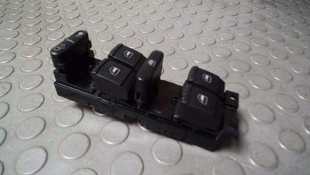 Foto: FENSTERHEBERSCHALTER eines Seat Toledo 1.9 TDI