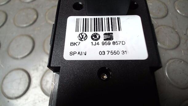 Foto: FENSTERHEBERSCHALTER eines Seat Toledo 1.9 TDI
