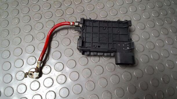 Foto: SICHERUNGSKASTEN BATTERIE eines Seat Toledo 1.9 TDI