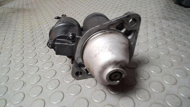 Foto: ANLASSER ( HITACHI ) eines Opel Astra 1.7 DTI