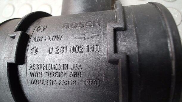 Foto: LUFTMASSENMESSER ( BOSCH ) eines Opel Astra 1.7 DTI