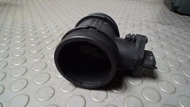 Foto: LUFTMASSENMESSER ( BOSCH ) eines Opel Astra 1.7 DTI