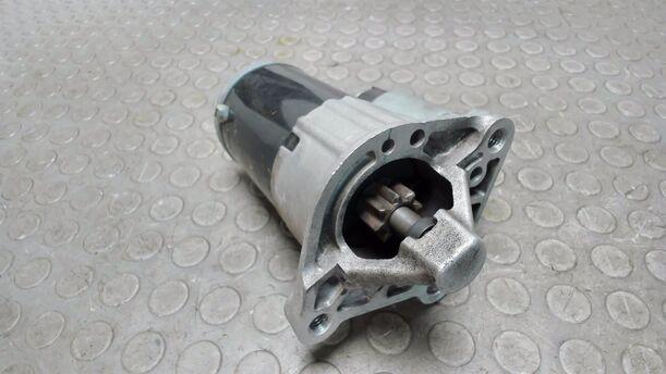 Foto: ANLASSER / STARTER eines Dacia Sandero 1.4 MPI