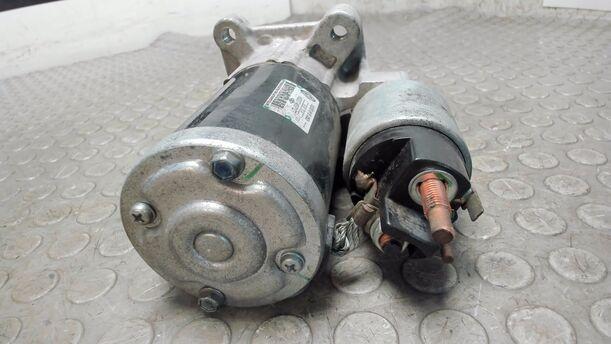 Foto: ANLASSER / STARTER eines Dacia Sandero 1.4 MPI