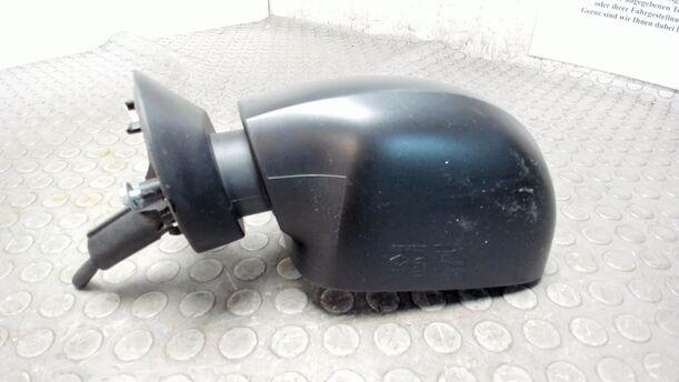 Foto: AUSSENSPIEGEL LINKS MECHANISCH VERSTELLBAR eines Dacia Sandero 1.4 MPI