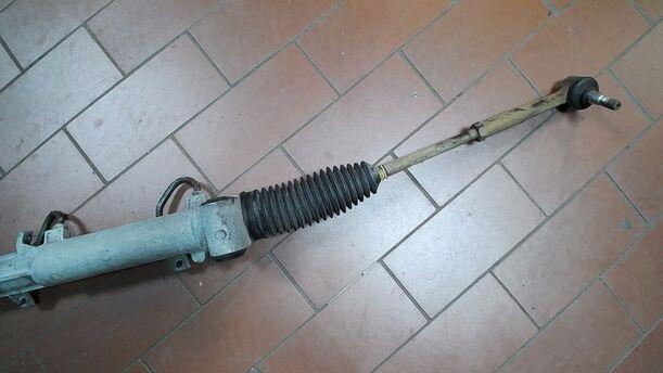 Foto: SERVOLENKUNG/ LENKGETRIEBE ( TRW 2 ) eines Opel Astra 1.7 DTI