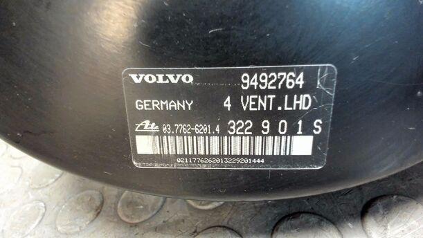 Foto: BREMSKRAFTVERSTÄRKER ( MIT SENSOR ) eines Volvo V70 2.4