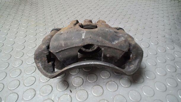 Foto: BREMSSATTEL VORN LINKS eines Opel Corsa 1.0 12V