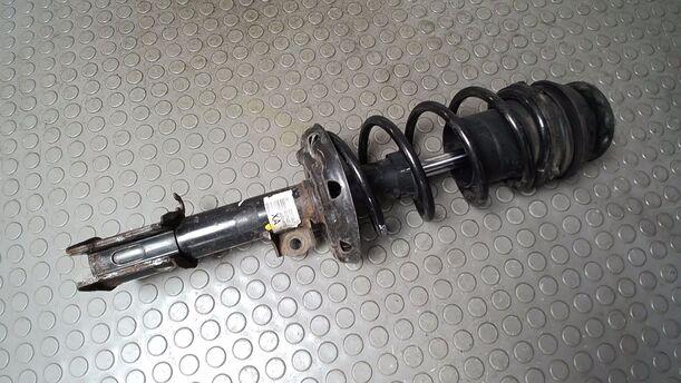 Foto: FEDERBEIN VORN LINKS ( Z10XE ) eines Opel Corsa 1.0 12V