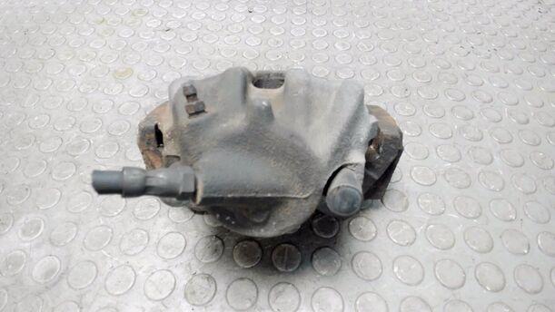 Foto: BREMSSATTEL VORNE LINKS eines Volvo V70 2.4