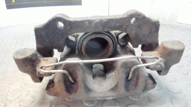 Foto: BREMSSATTEL VORNE RECHTS eines Volvo V70 2.4