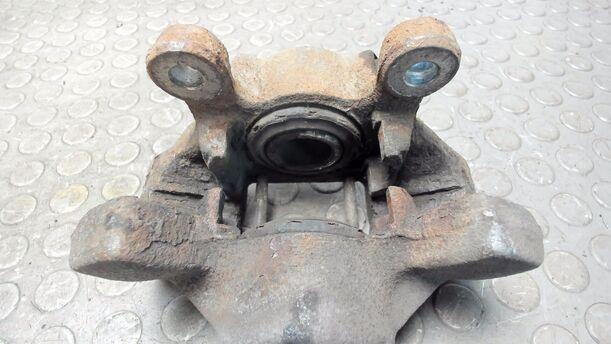 Foto: BREMSSATTEL HINTEN LINKS eines Volvo V70 2.4