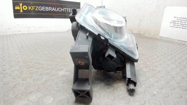 Foto: NEBELSCHEINWERFER LINKS ( VOR FACELIFT ) eines Opel Zafira 2.2 Automatik