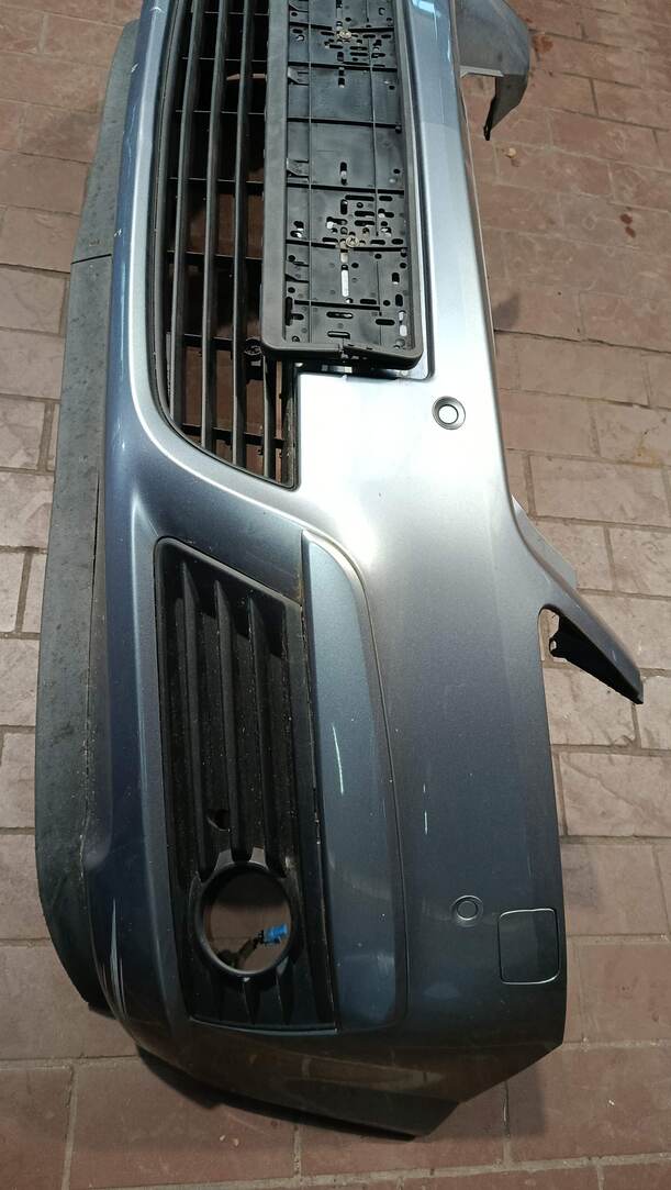 Foto: STOSSFÄNGER / STOßSTANGE VORNE eines Opel Zafira 2.2 Automatik