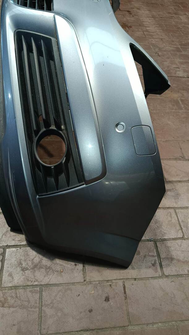 Foto: STOSSFÄNGER / STOßSTANGE VORNE eines Opel Zafira 2.2 Automatik