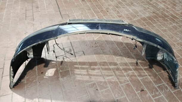 Foto: STOSSFÄNGER/ STOßSTANGE VORN ( LACKIERUNGSBEDÜRFTIG ) eines Ford Mondeo 2.0 Turnier TDDI