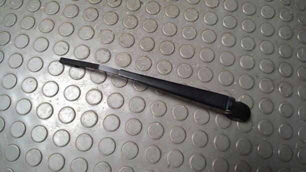 Foto: SCHEIBENWISCHERARM HINTEN ( TURNIER ) eines Ford Mondeo 2.0 Turnier TDDI