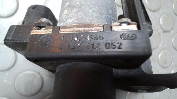 Foto: HEIZVENTIL eines BMW 316i compact
