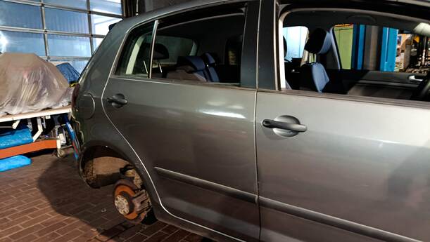Foto: TÜR HINTEN RECHTS ( GOLF PLUS ) eines VW Golf Plus 1.4
