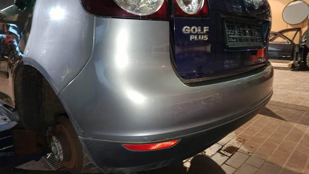 Foto: STOSSFÄNGER / STOßSTANGE HINTEN ( GOLF PLUS ) eines VW Golf Plus 1.4