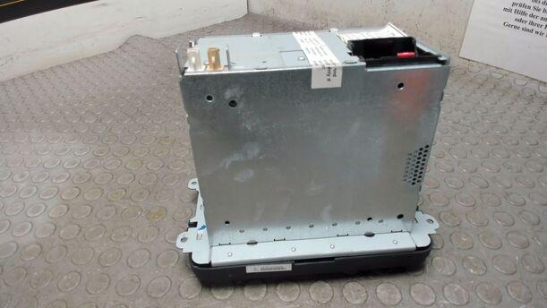 Foto: RADIO ( MIT RADIOCODE ) eines VW Golf Plus 1.4