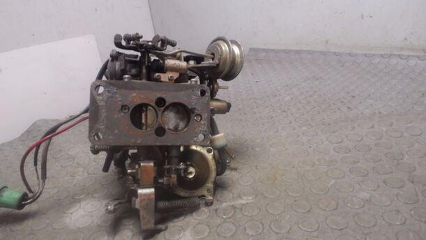 Foto: VERGASER eines Toyota Carina II XL