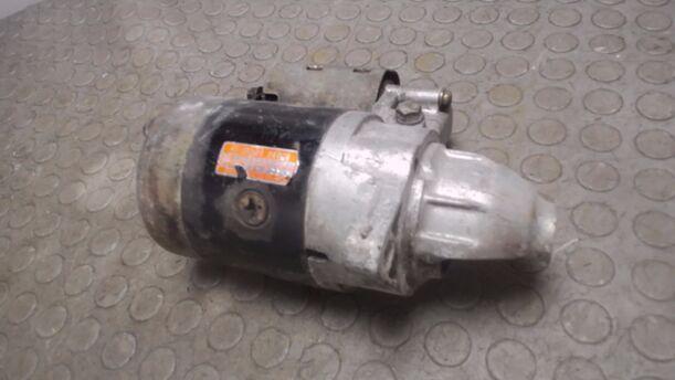 Foto: ANLASSER / STARTER eines Toyota Starlet P6