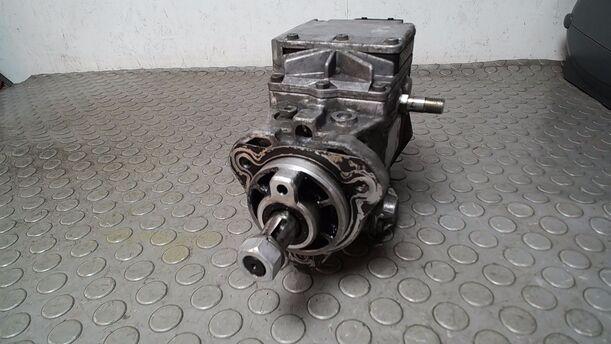 Foto: DIESELEINSPRITZPUMPE eines Ford Mondeo 2.0 Turnier TDDI