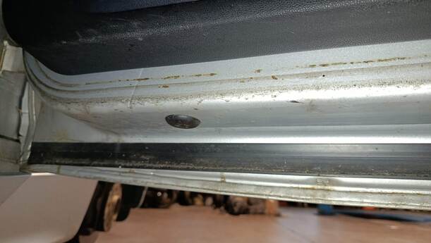 Foto: TÜR VORNE RECHTS ( 4/5 TÜRER ) eines BMW 116i