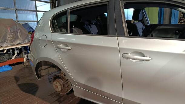 Foto: TÜR HINTEN RECHTS eines BMW 116i