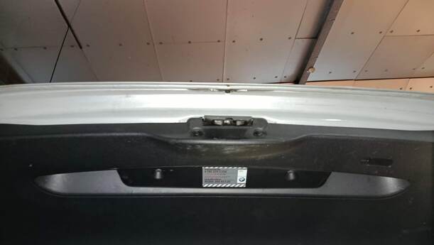 Foto: HECKKLAPPE / HECKDECKEL ( 4/5 TÜRER ) eines BMW 116i