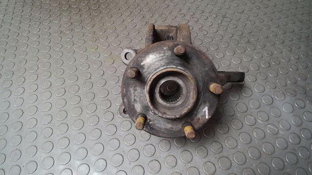 Foto: ACHSSCHENKEL VORN LINKS ( RADLAGER DEFEKT ) eines Ford Mondeo 2.0 Turnier TDDI