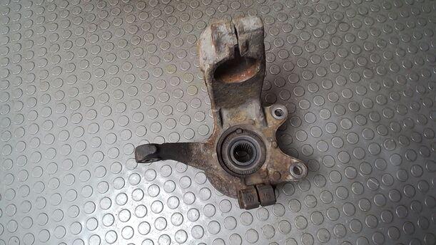 Foto: ACHSSCHENKEL VORN LINKS ( RADLAGER DEFEKT ) eines Ford Mondeo 2.0 Turnier TDDI