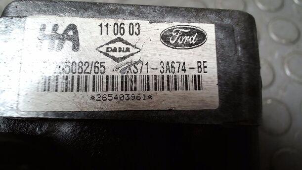 Foto: PUMPE SERVOLENKUNG/ SERVOPUMPE eines Ford Mondeo 2.0 Turnier TDDI