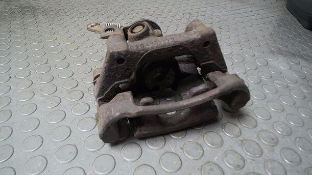 Foto: BREMSSATTEL HINTEN RECHTS eines Ford Mondeo 2.0 Turnier TDDI