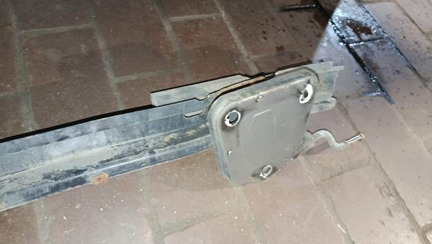 Foto: VERSTÄRKUNG HINTEN eines BMW 116i