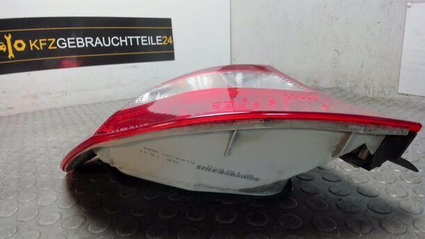 Foto: HECKLEUCHTE / RÜCKLICHT LINKS eines BMW 116i CLX